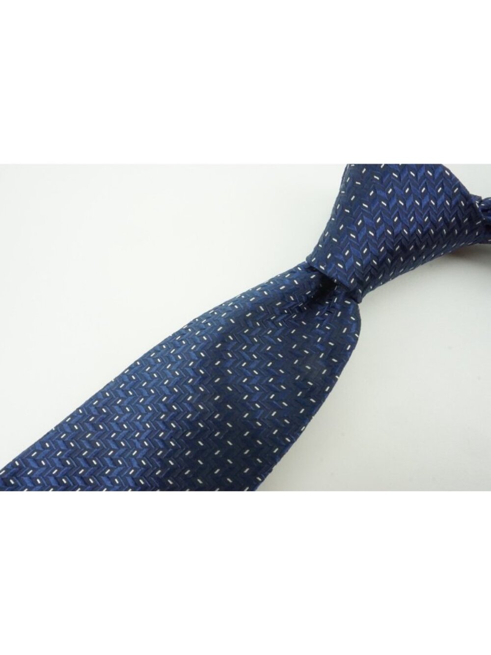 Canali Sapphire Denim Blue Geometric 100% Silk Tie Brand New With Tags